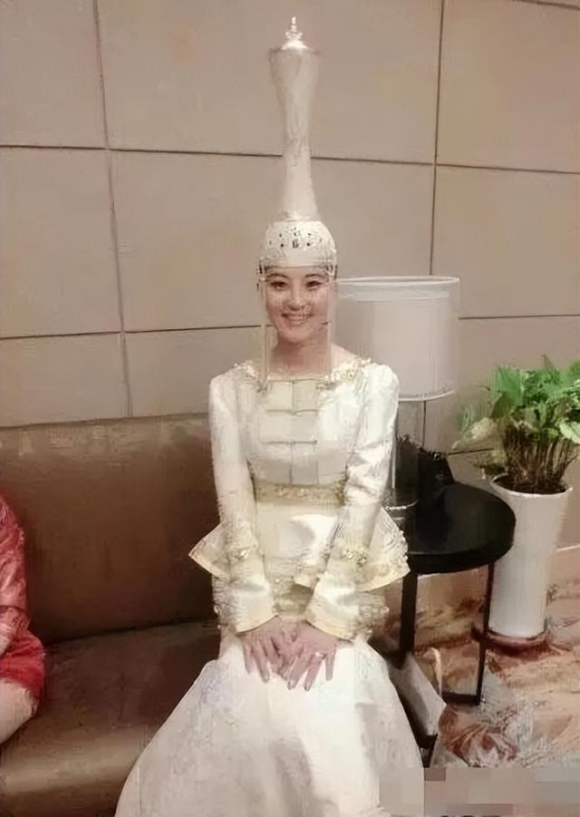 哈琳娜骗婚为什么还能分割财产（哈琳娜嫁明星印小天）(2)