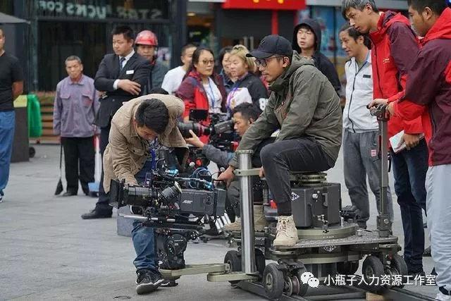 去当群众演员需要什么条件（北京如何做群众演员）(8)