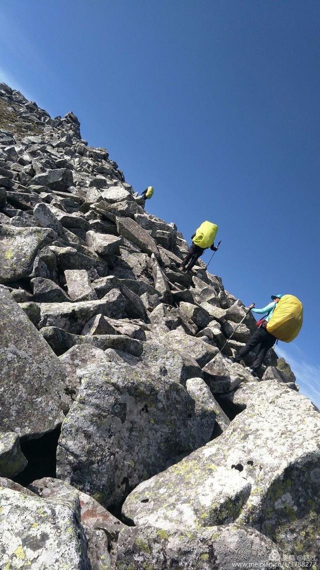 陕西3驴友非法穿越秦岭1人失联（陕西秦岭鳌太生死线）(19)