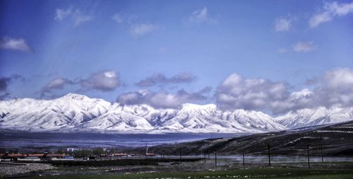 《从军行》（其四）（青海长云暗雪山）的思想感情