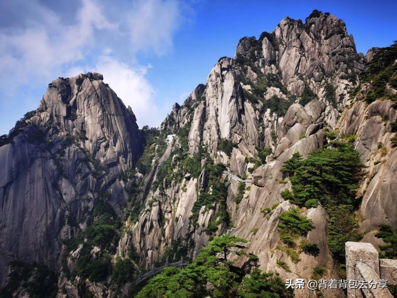 中国最美十大名山(中国最美的十大山峰)