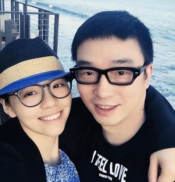 张靓颖冯柯：15年的爱情最后只剩欺骗，如今两人离婚之后现况如何