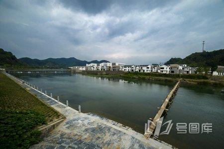 4、龙川河风景区