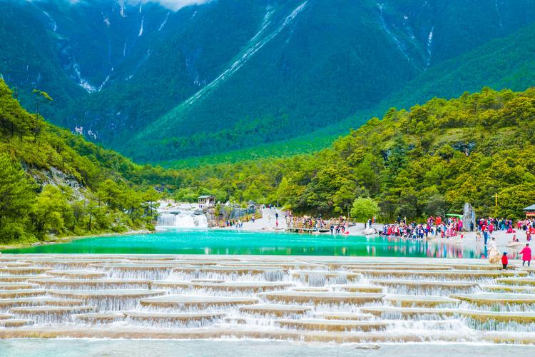 三、第三天：玉龙雪山（含冰川公园)-永胜草海