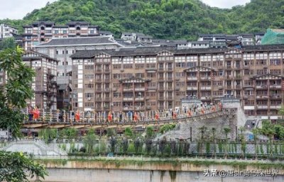 ​荣和烧坊8年陈53度多少钱  荣和烧坊50年陈酿酱香型价格