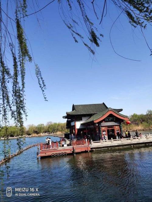 二、大明湖风景区