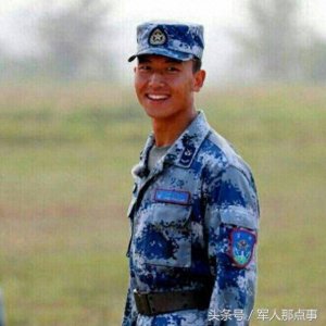 ​《真正男子汉》最爱杨幂的士兵王威含泪退伍，杨树鹏英勇牺牲