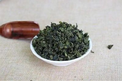 ​青茶属于凉性还是热性 青茶适合什么季节喝