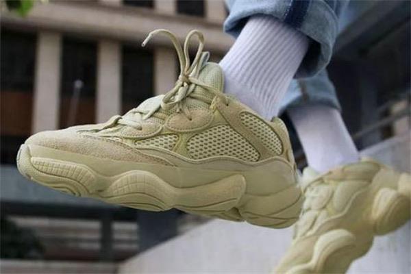 生活yeezy 500哪个配色好看 椰子500所有配色汇总  2