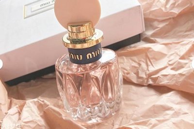 ​miumiu粉色香水怎么样？miumiu2018新香水什么味道？