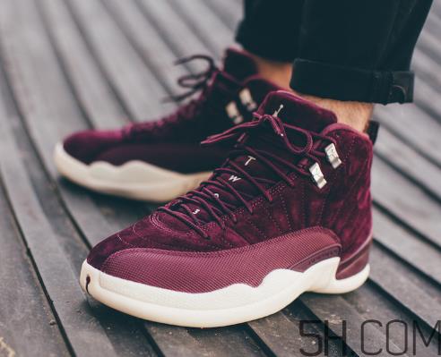 air jordan 12 bordeaux红酒配色上脚效果怎么样？