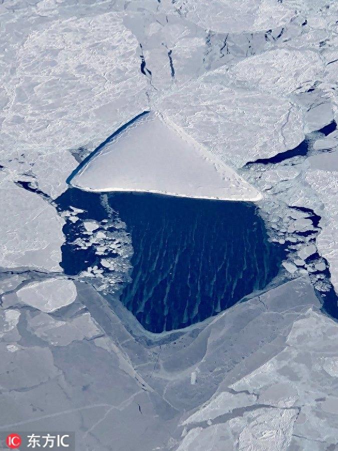 NASA在南极发现巨型冰山 棱角分明如矩形桌